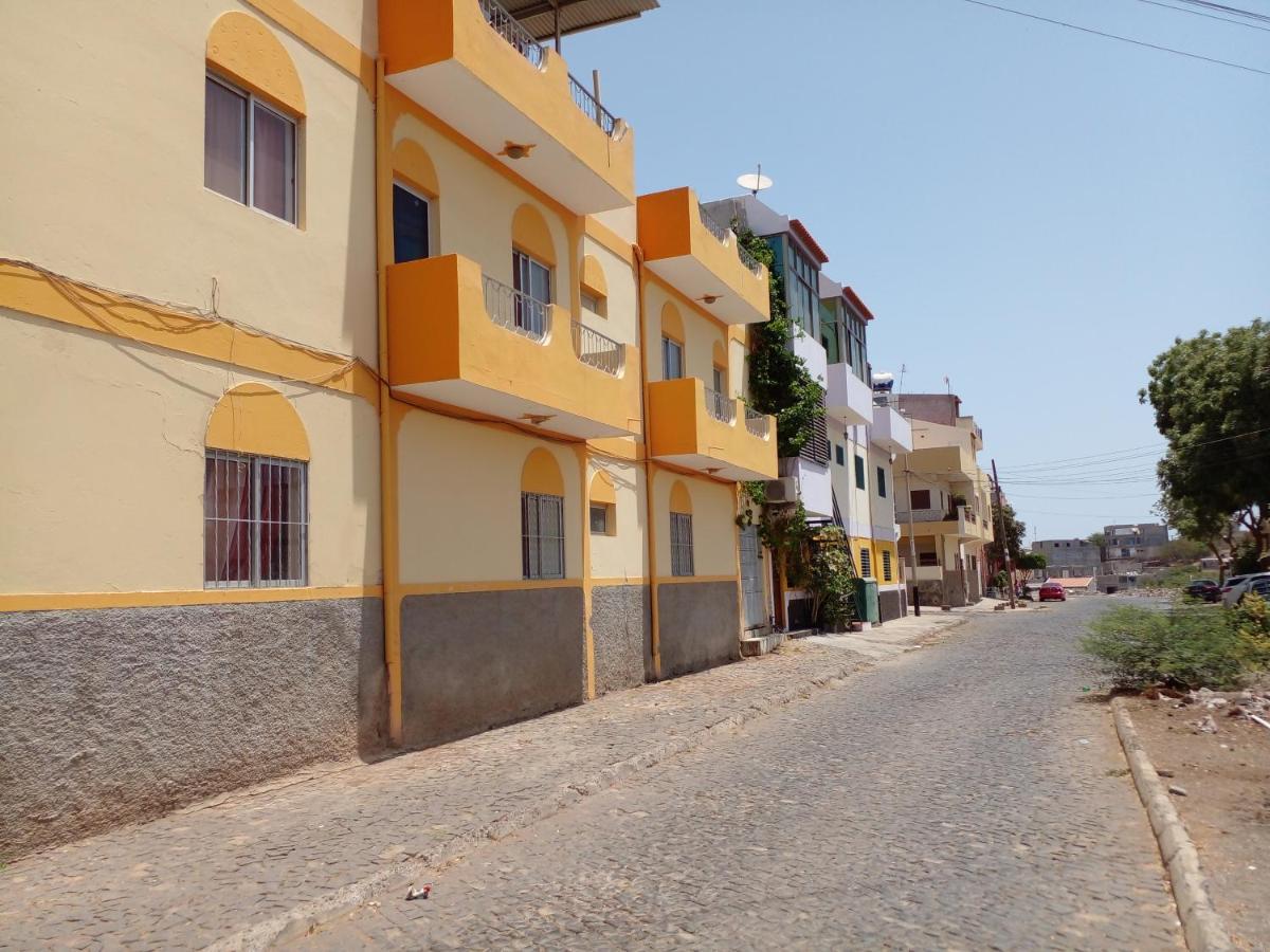 Cph House Praia Exterior photo